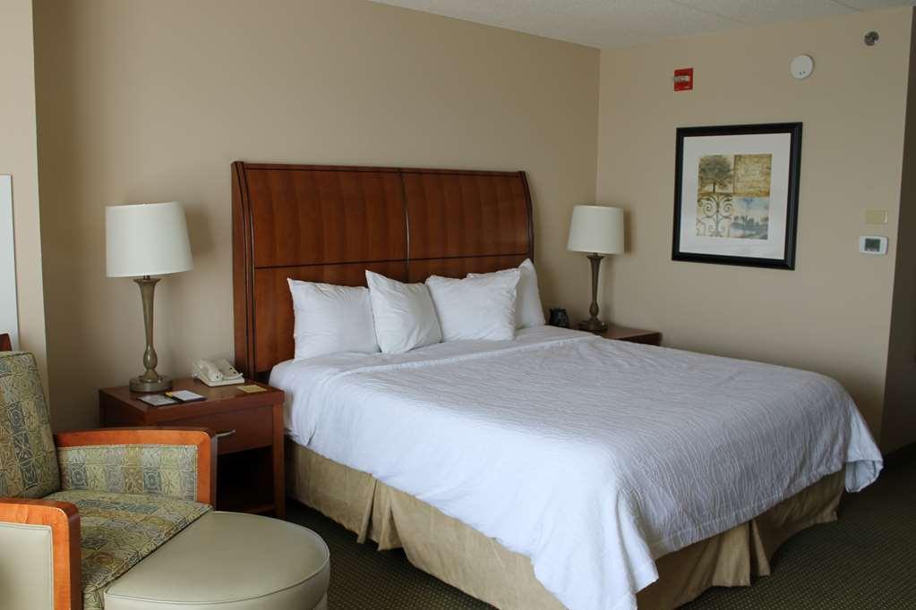 Hilton Garden Inn Addison Zimmer foto