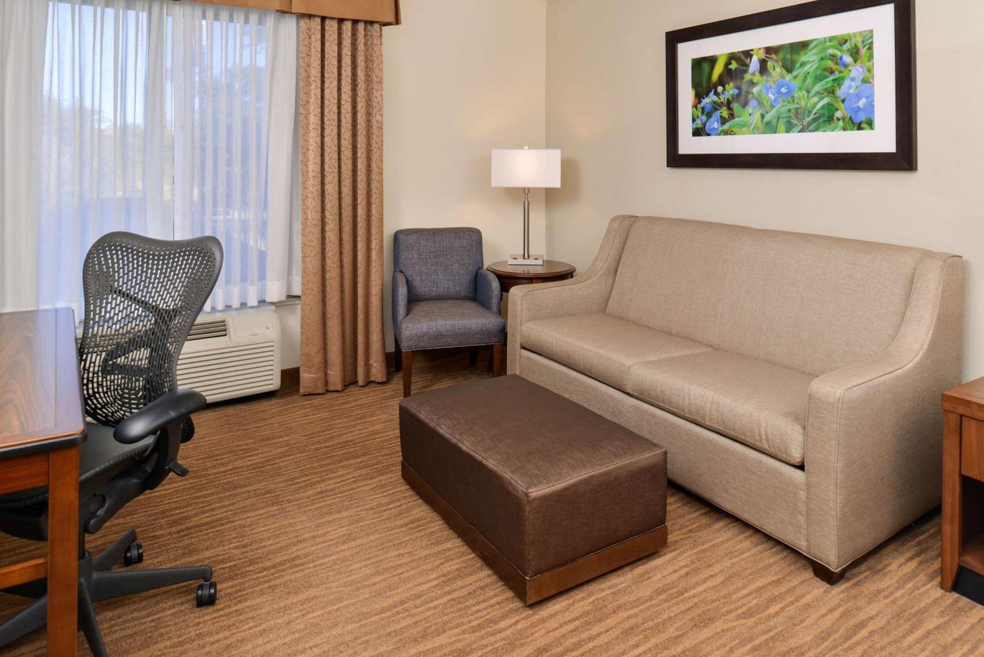 Hilton Garden Inn Addison Exterior foto